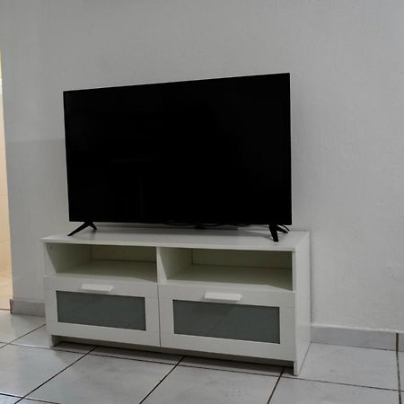 All You Need Studios Walking Distance To Beach Isla Verde San Juan Exteriér fotografie